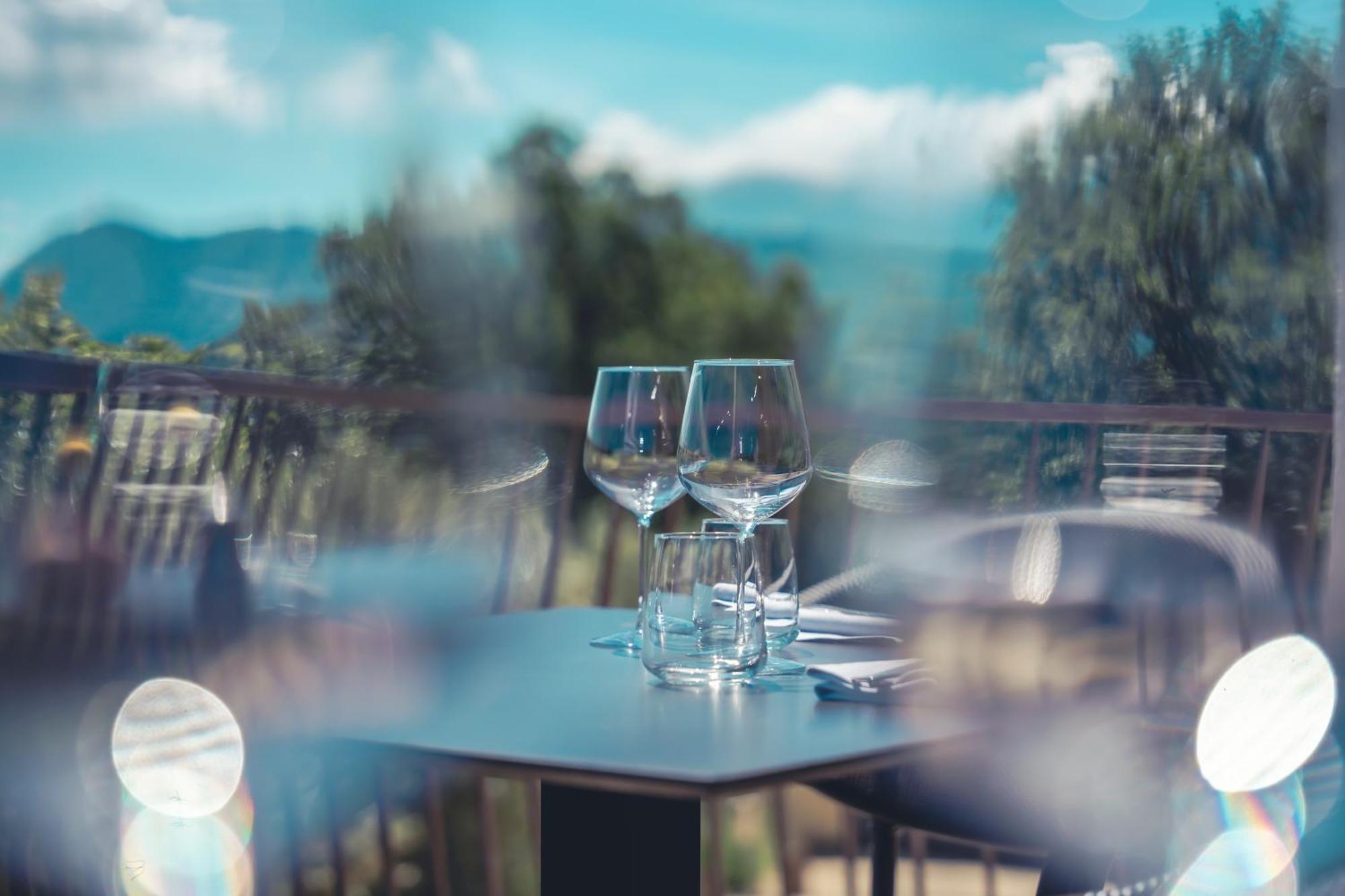 Logis Hotel Restaurant Le Plantevin Propiac 외부 사진